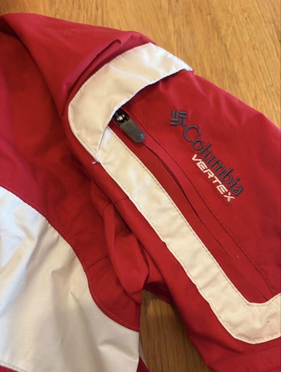 Columbia Giacche: Veste Columbia taille S – Usato da Attalens venduto da Skorpionica 1