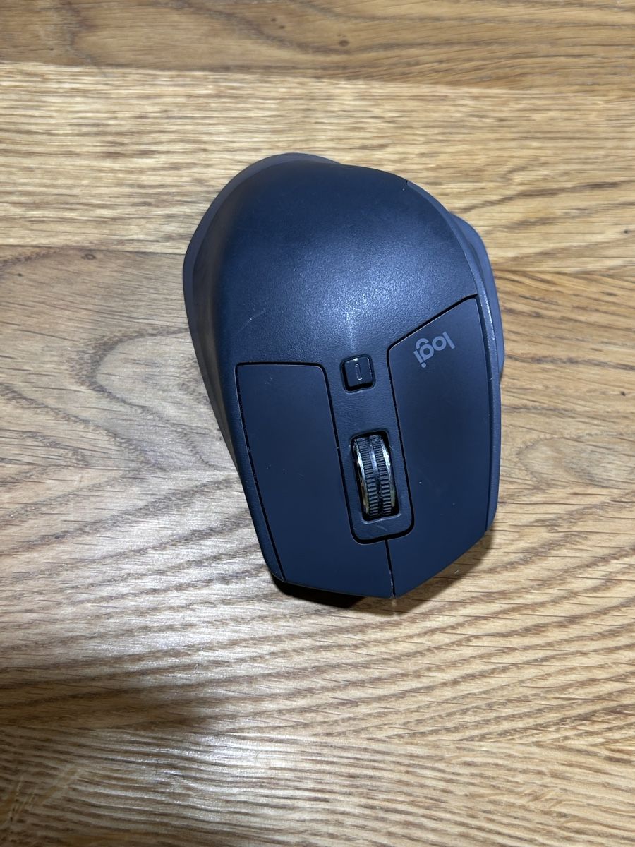 Logitech Souris: Logitech MX Master 2S - Bluetooth Maus  – D'occasion à Zürich par jasmin011