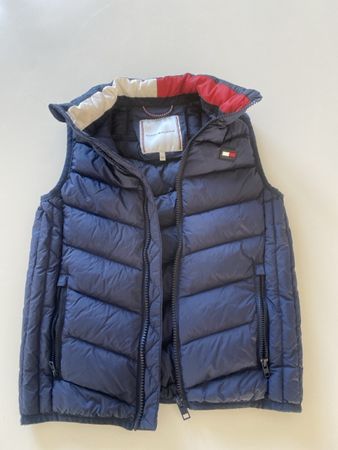 Doudoune sans manches Tommy Hilfiger, taille 128, parfait!