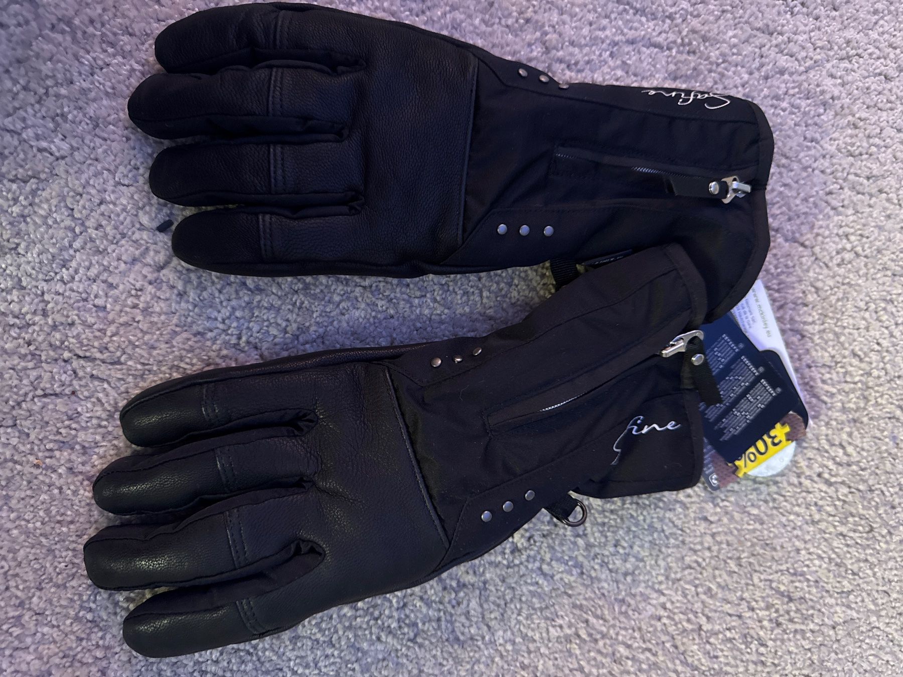 Guanti & manicotti: Skihandschuhe  Grösse S - Winter, Schnee, Sport, – Nuovo e nell'imballaggio originale da Oberweningen venduto da Ardnas89
