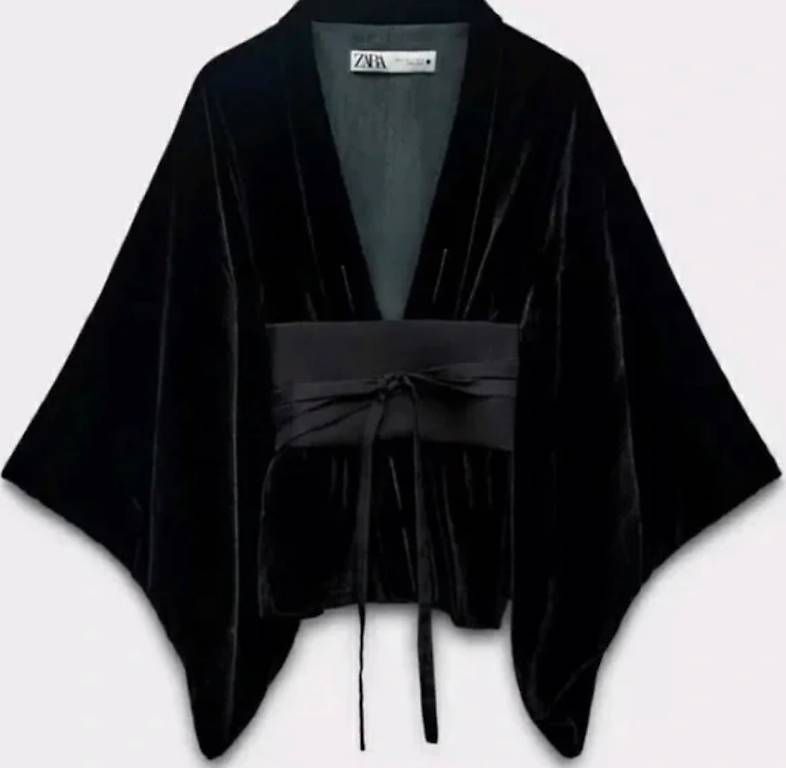 Art international: Schwarzer Kimono von Zara – D'occasion à Rudolfstetten par krach 1