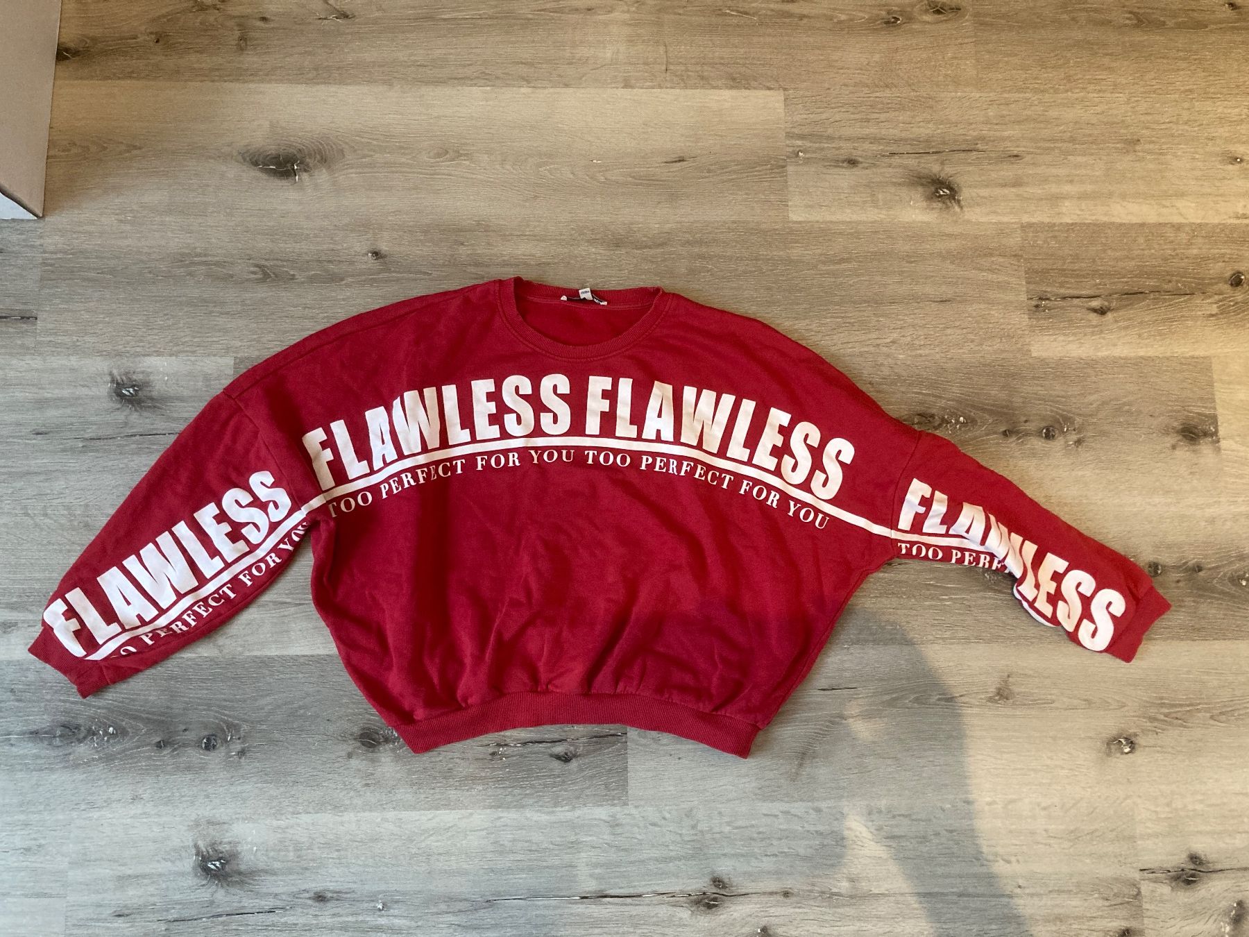 Maglioni & Felpe: Roter Pullover mit Aufdruck, Grösse L – Usato da Gelterkinden venduto da froggy80