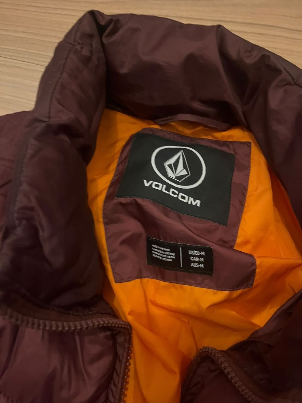 Volcom Giacche: Volcom Winterjacke – Usato da Seewis-Schmitten venduto da GMM96 1
