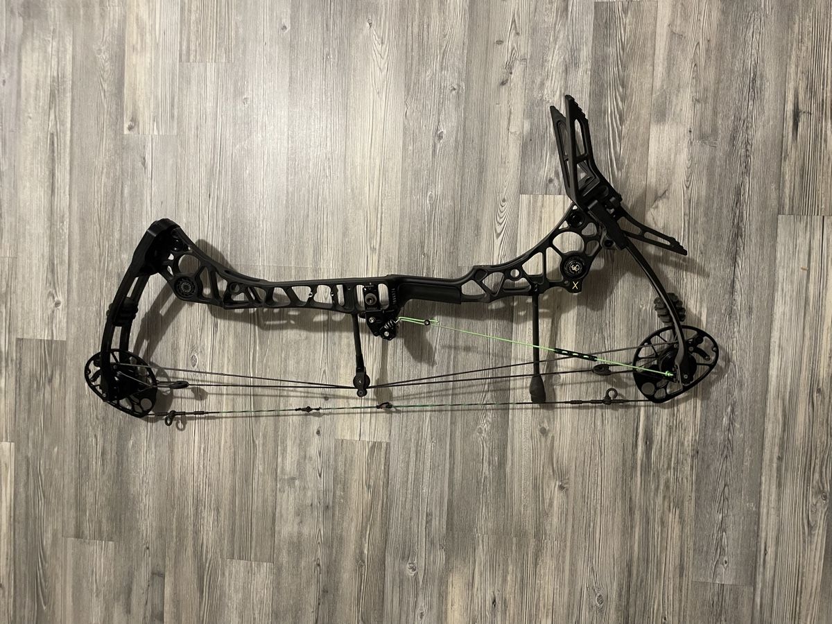Hoyt Tiro con l'arco: Zwei Compound Bögen mit Zubehör – Usato da Aarburg venduto da tob_xh5y 3