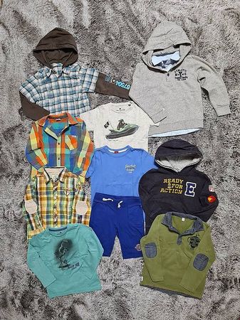 10 teiliges Marken Kleiderpaket Gr.  104/110