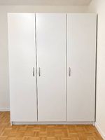 Kleiderkasten