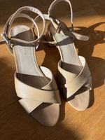 Sandalen beige Leder Grösse 38 
