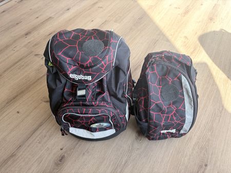 Ergobag Schulrucksack Set mit Zubehör! Super Zustand!