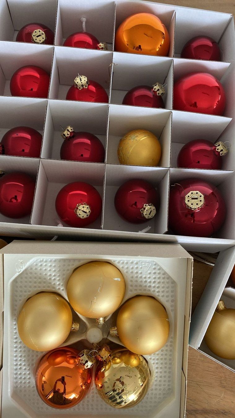 Toutes les décorations: Weihnachtskugeln rot gold orange – D'occasion à Dagmersellen par Arcticsnow2017 1