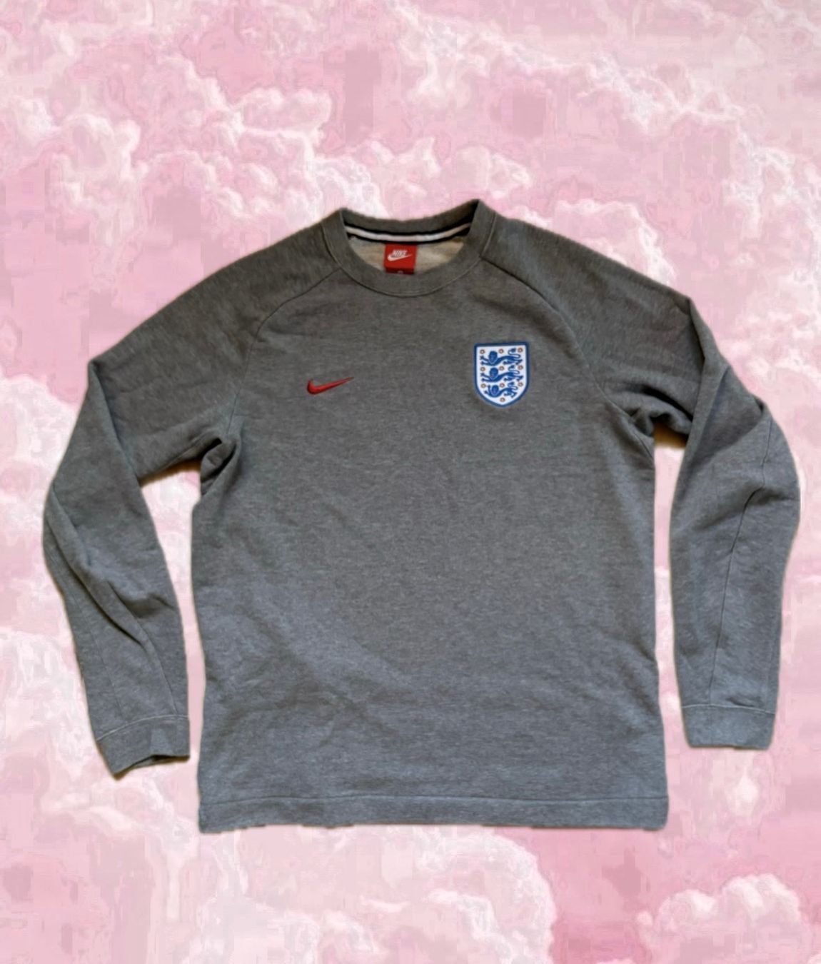 Nike Pullover & Sweatshirts: Nike Pullover England – Gebraucht aus Wigoltingen von _vntg_