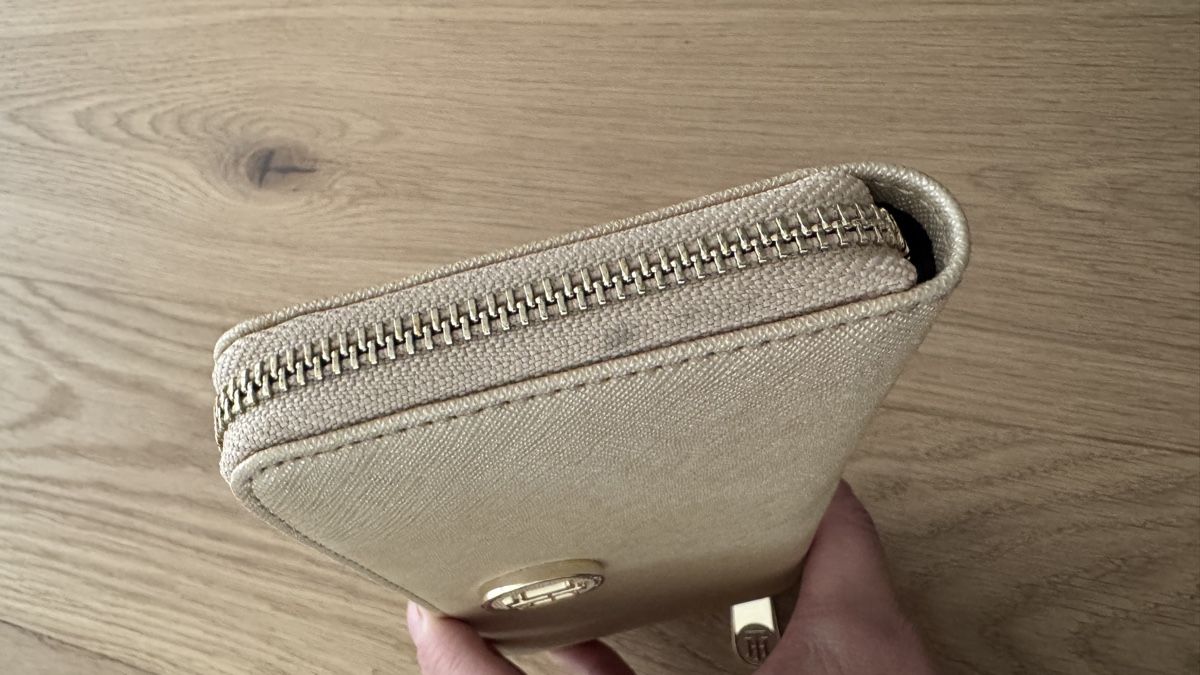 Tommy Hilfiger Portamonete: Portemonnaie Tommy Hilfiger – Nuovo (secondo la descrizione) da Rain venduto da Heike5284 4