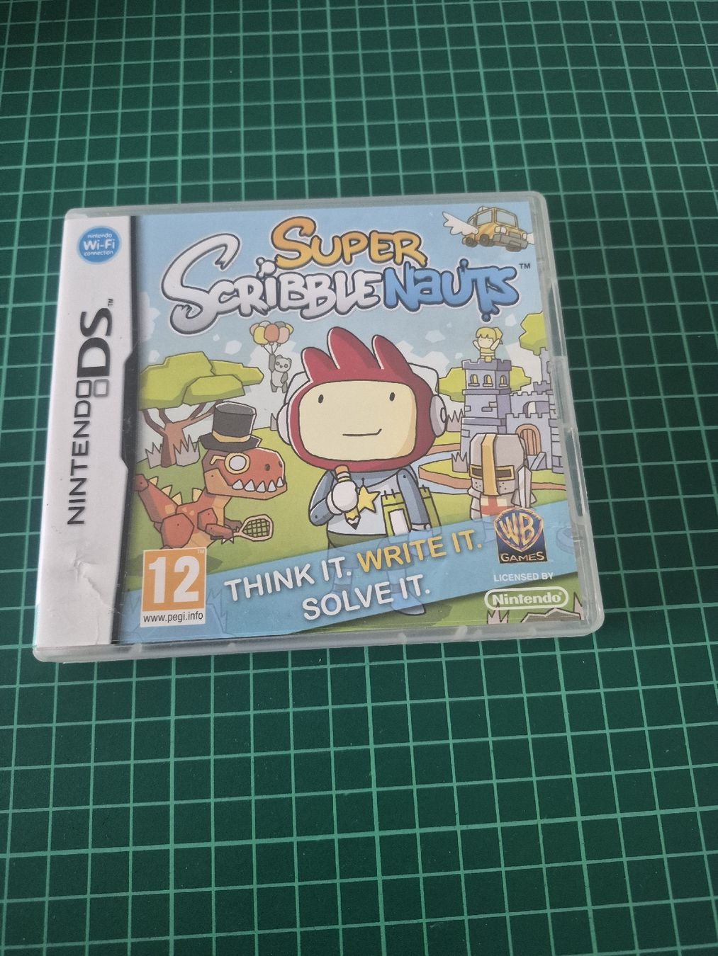 Nintendo Giochi: Super Scribblenauts Nintendo DS Game - Winter Fun! – Usato da Meyrin venduto da Retro-GZ