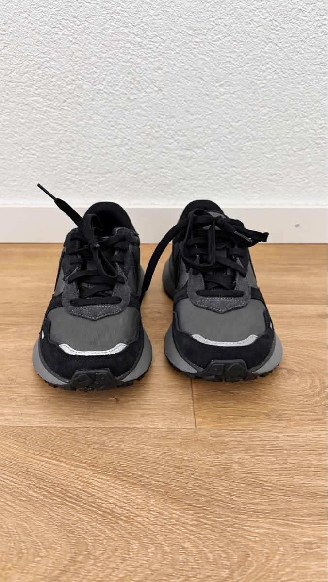 Nike Damenschuhe: Baskets Nike (taille 38.5) neuves – Neu und originalverpackt aus Zürich von Titsia 1