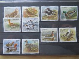 Vögel Island Mi 668-71, 691-92, 697-98, 722-23 ** 4 Sätze