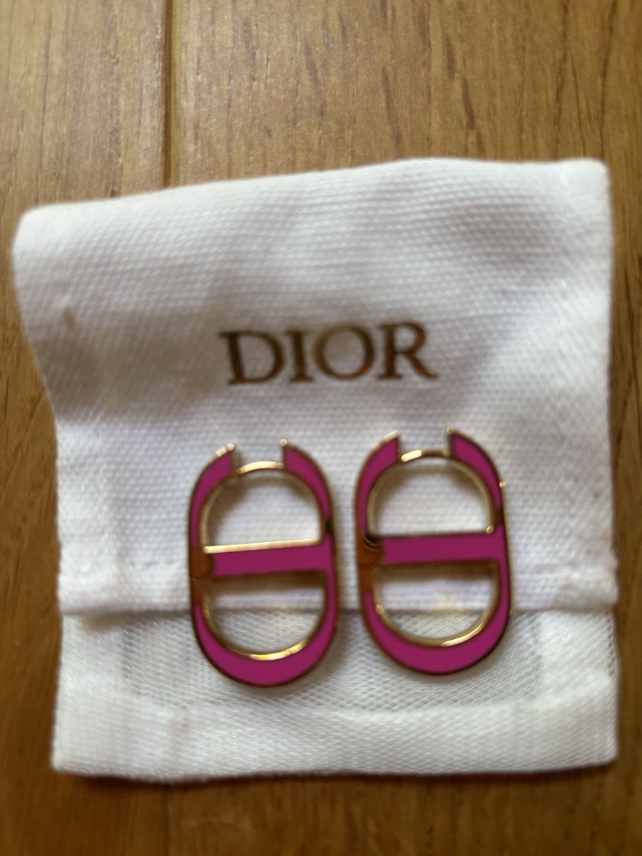 Dior Orecchini pendenti & Orecchini a lobo: Ohrringe von DIOR – Nuovo (secondo la descrizione) da Estavayer-le-Lac venduto da constance-esta 1