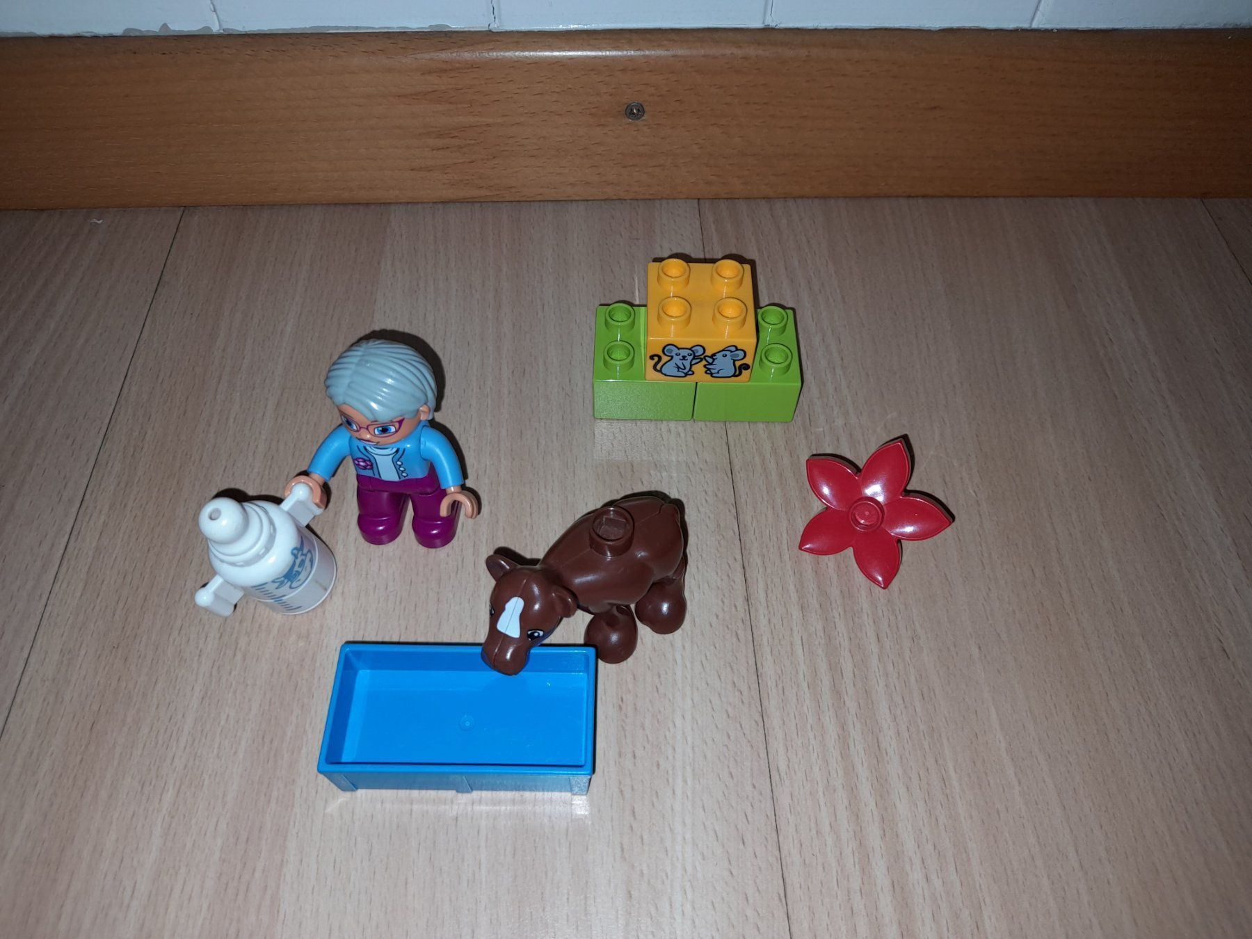 Lego Spielzeuge: Lego Duplo Oma mit Kalb 10521 – Gebraucht aus Wittenbach von Gugielmo 2
