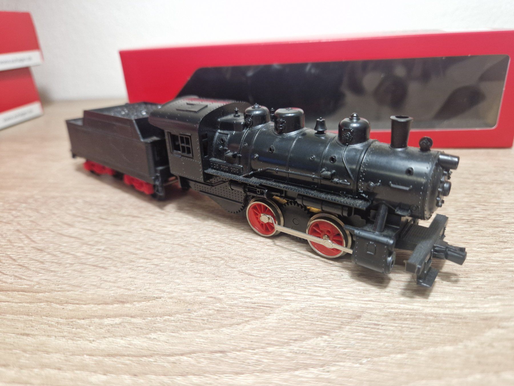 Lima Modelleisenbahnen: Lima Dampflok H0 – Gebraucht aus St-Aubin-Sauges von tantome 2