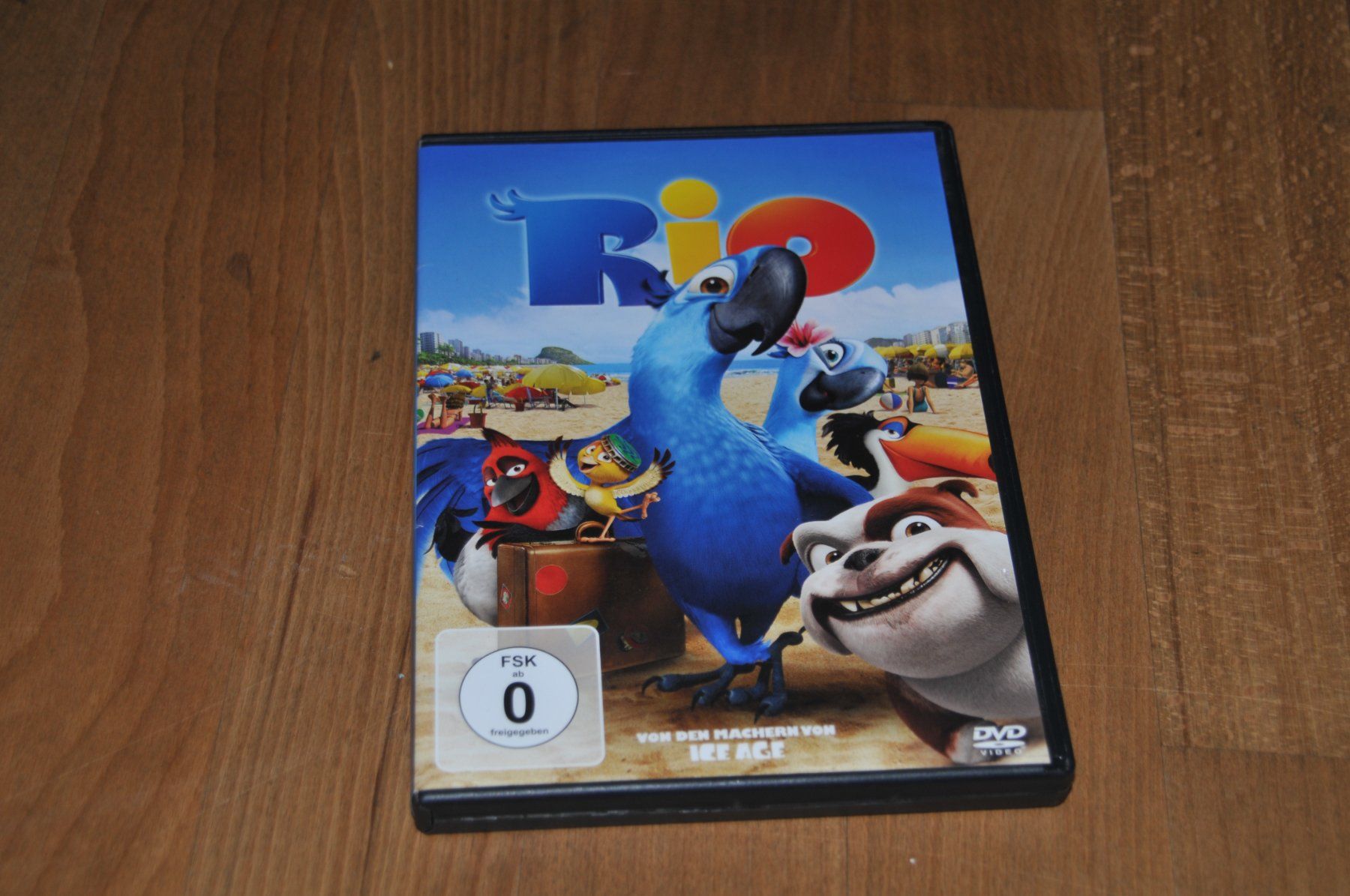Tutti i DVDs: Rio - DVD - ein turbulentes Abenteuer – Usato da Winterthur venduto da Schwestere
