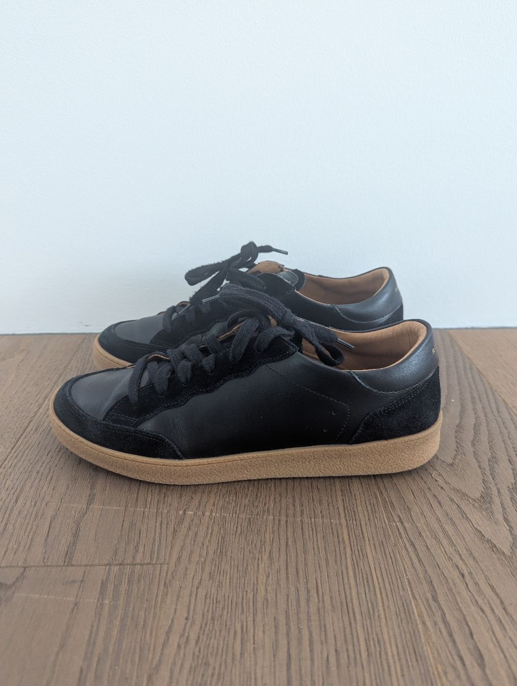 Scarpe da donna: Rivecour N°14 trainers - EU40 – Usato da Zürich venduto da gag_wg7n 1