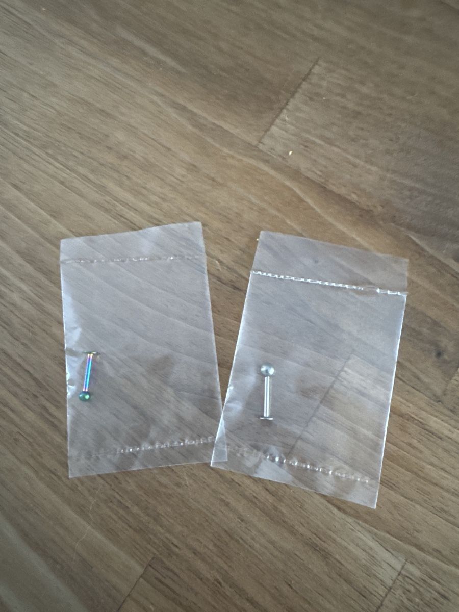 Gioielli per piercing: Labret Piercing Set, Neu, Edelstahl – Nuovo e nell'imballaggio originale da Thun venduto da Vans_98