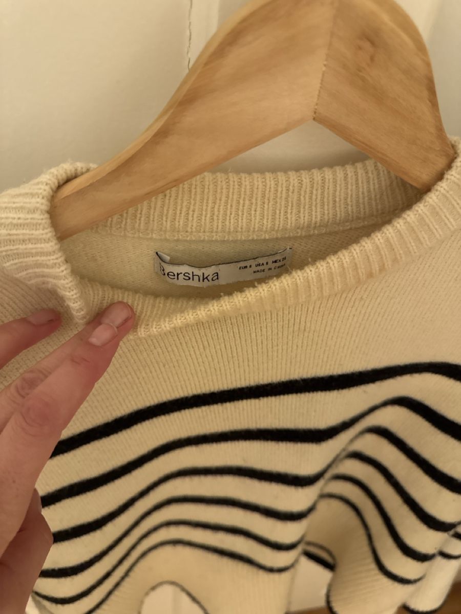 Maglioni & Felpe: Strickpullovervon Bershka – Usato da Bern venduto da nicole.ruprecht 1