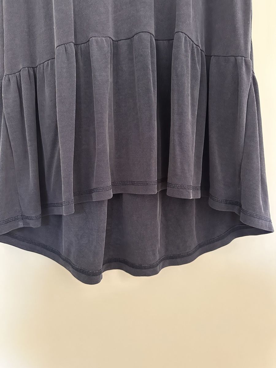 Vestiti: LUXZUZ ONE TWO Dress – Usato da Horgen venduto da ger_2y92 1