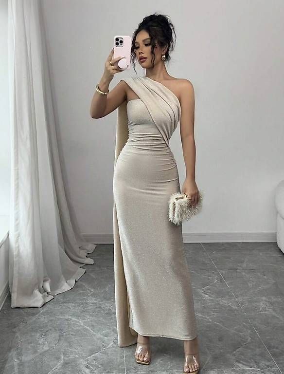 Kleider: Kleid – Gebraucht aus Embrach von yeg_lbz7