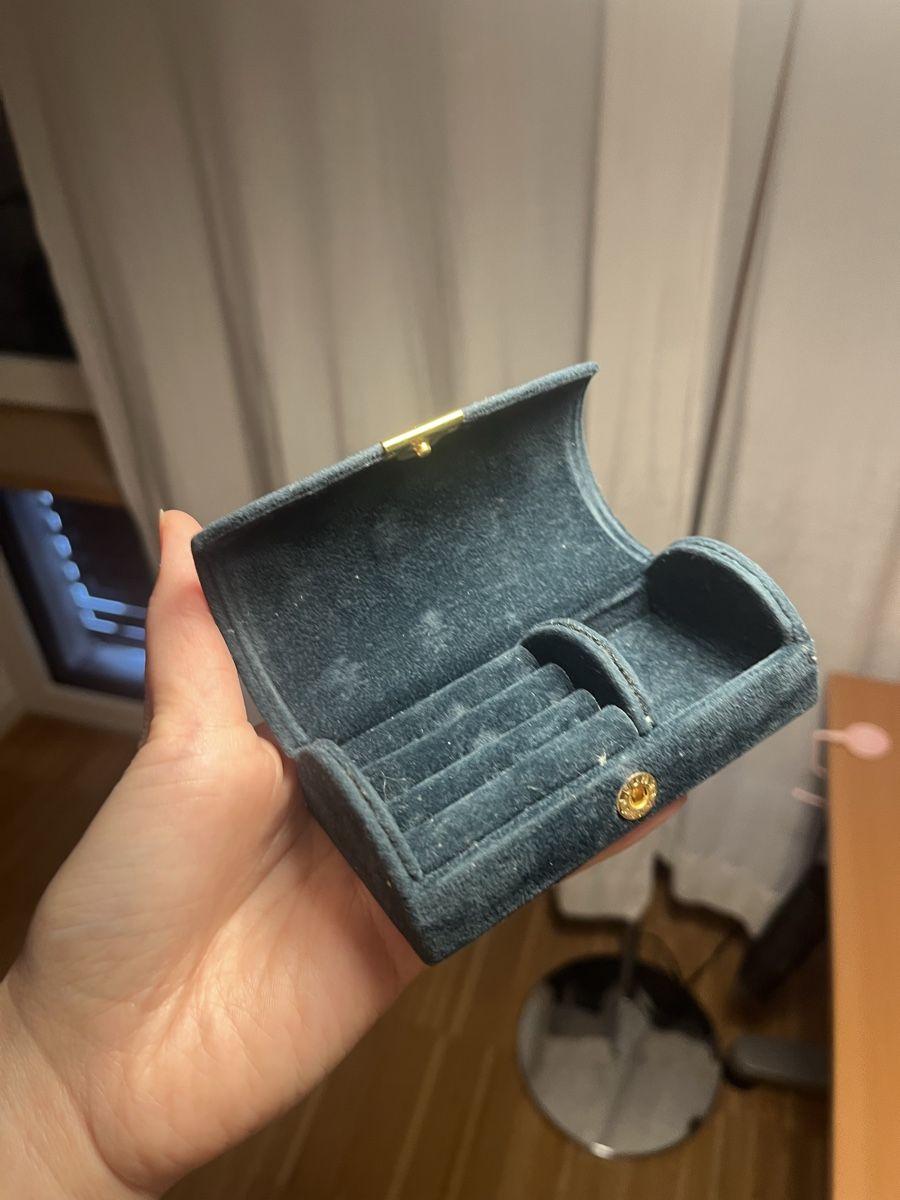 Schmuckkästen: Tragbare Schmuckbox – Kompakt und elegant – Gebraucht aus Zürich von Smartcookies