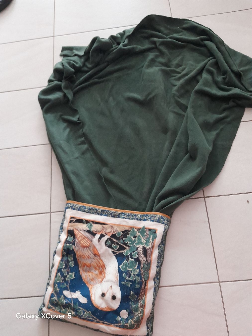Decken: Coperta in pile verde scuro – Gebraucht aus Carena von bdi_dz9m 1