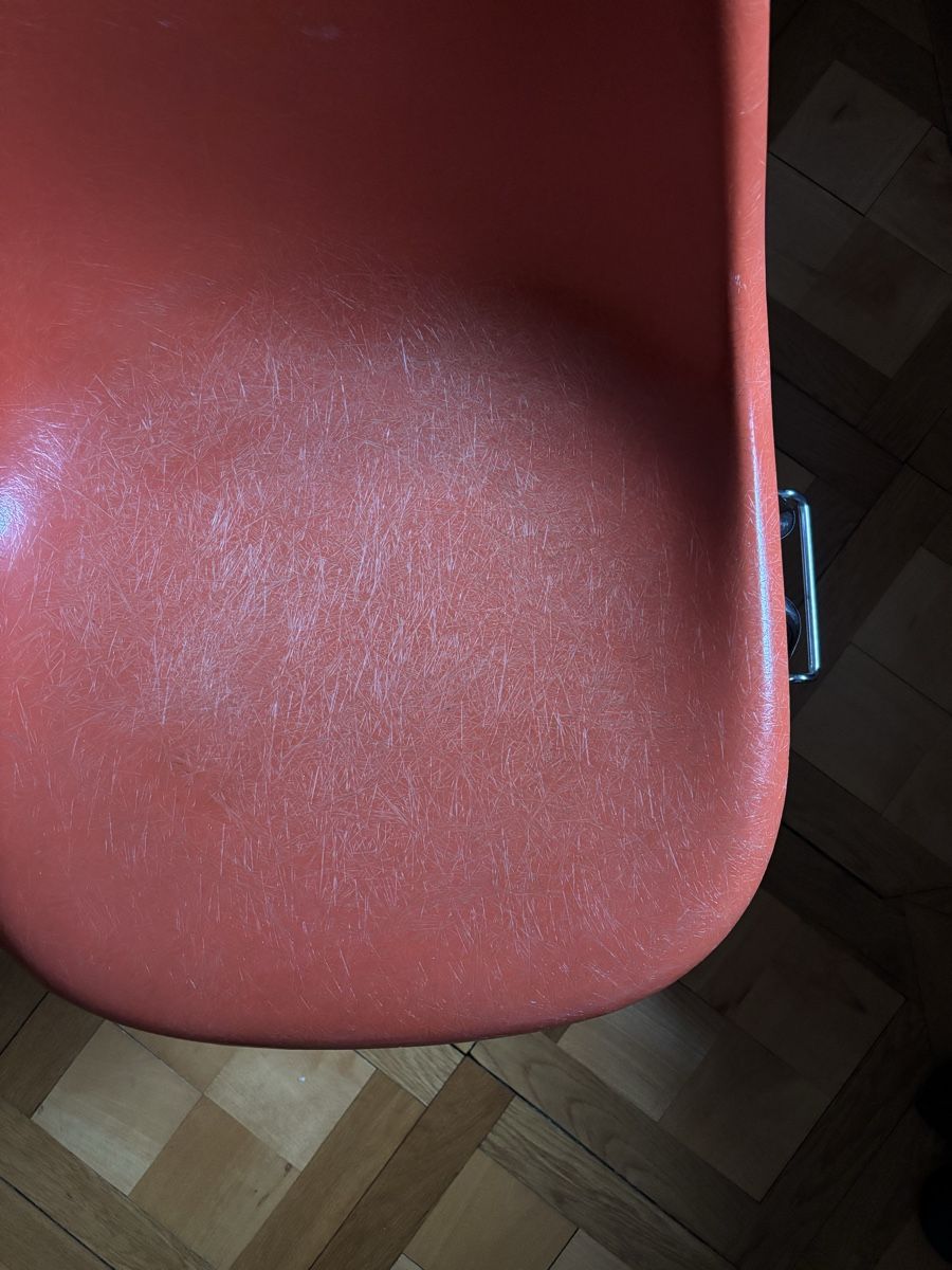 Vitra Stühle: Vitra Eames DSS Side Chairs orange  – Gebraucht aus Zürich von Hannah.hue 1