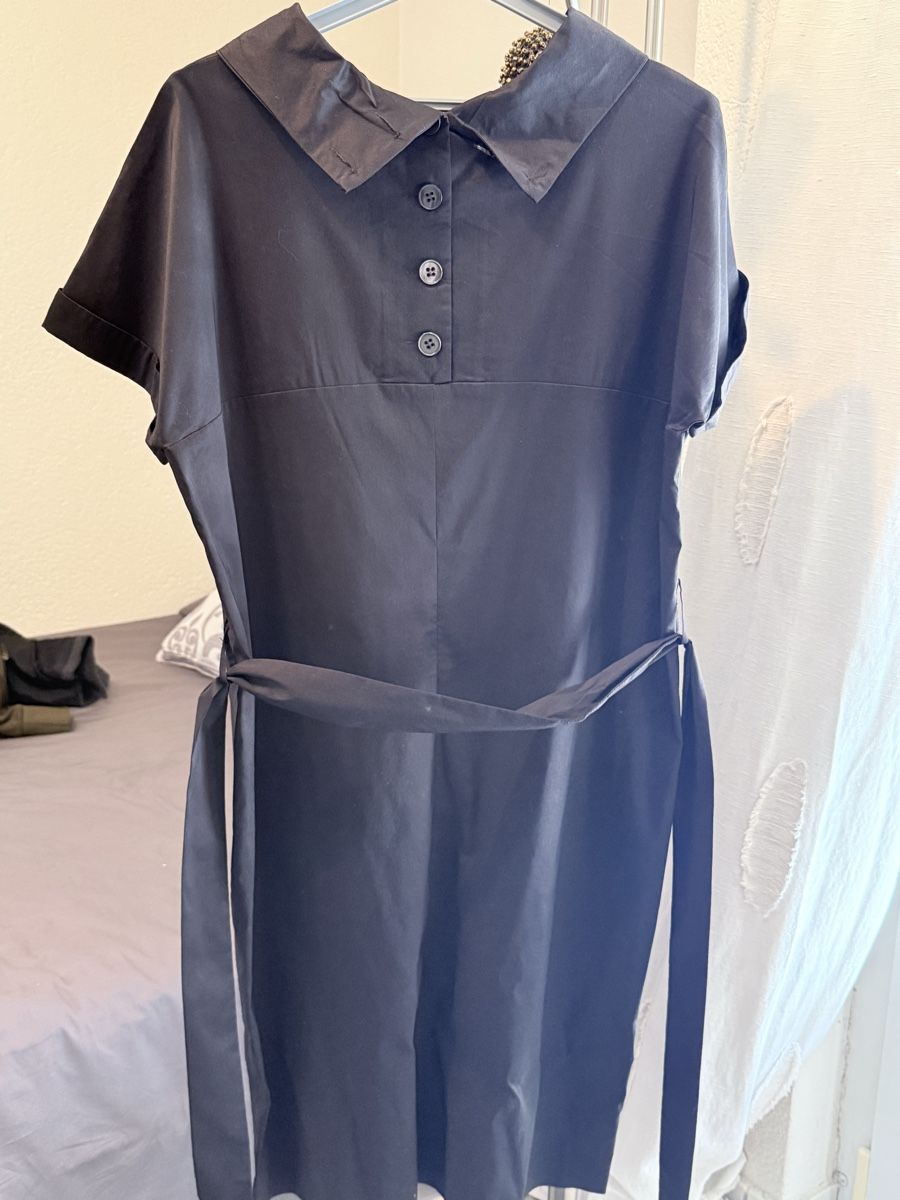 Hugo Boss Vestiti: Hugo Boss robe – Usato da Grône venduto da ukr_2qbg