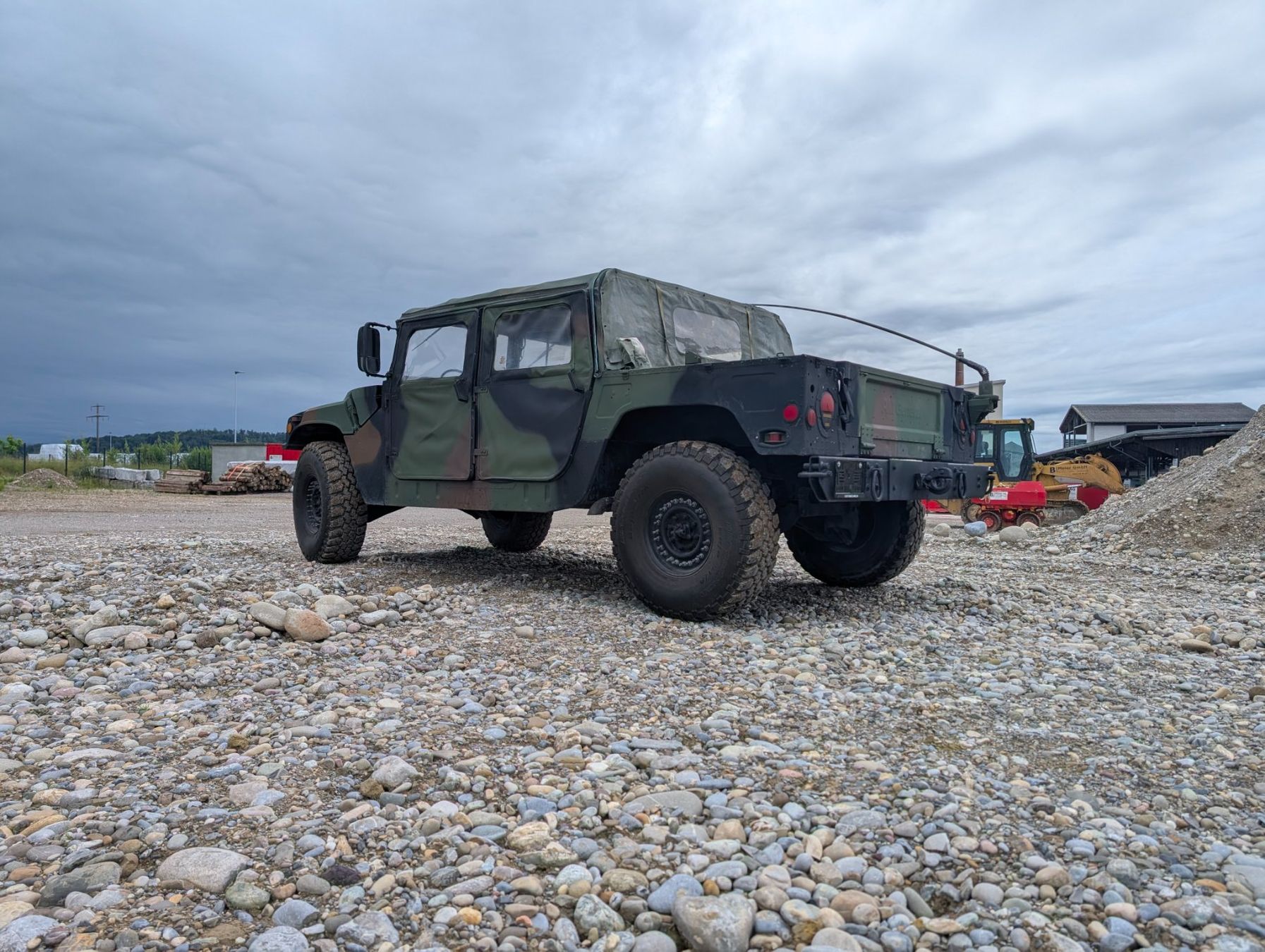 Automobili: Am General M998 (HMMWV) – Usato da Rafz venduto da CuCaRafz 3