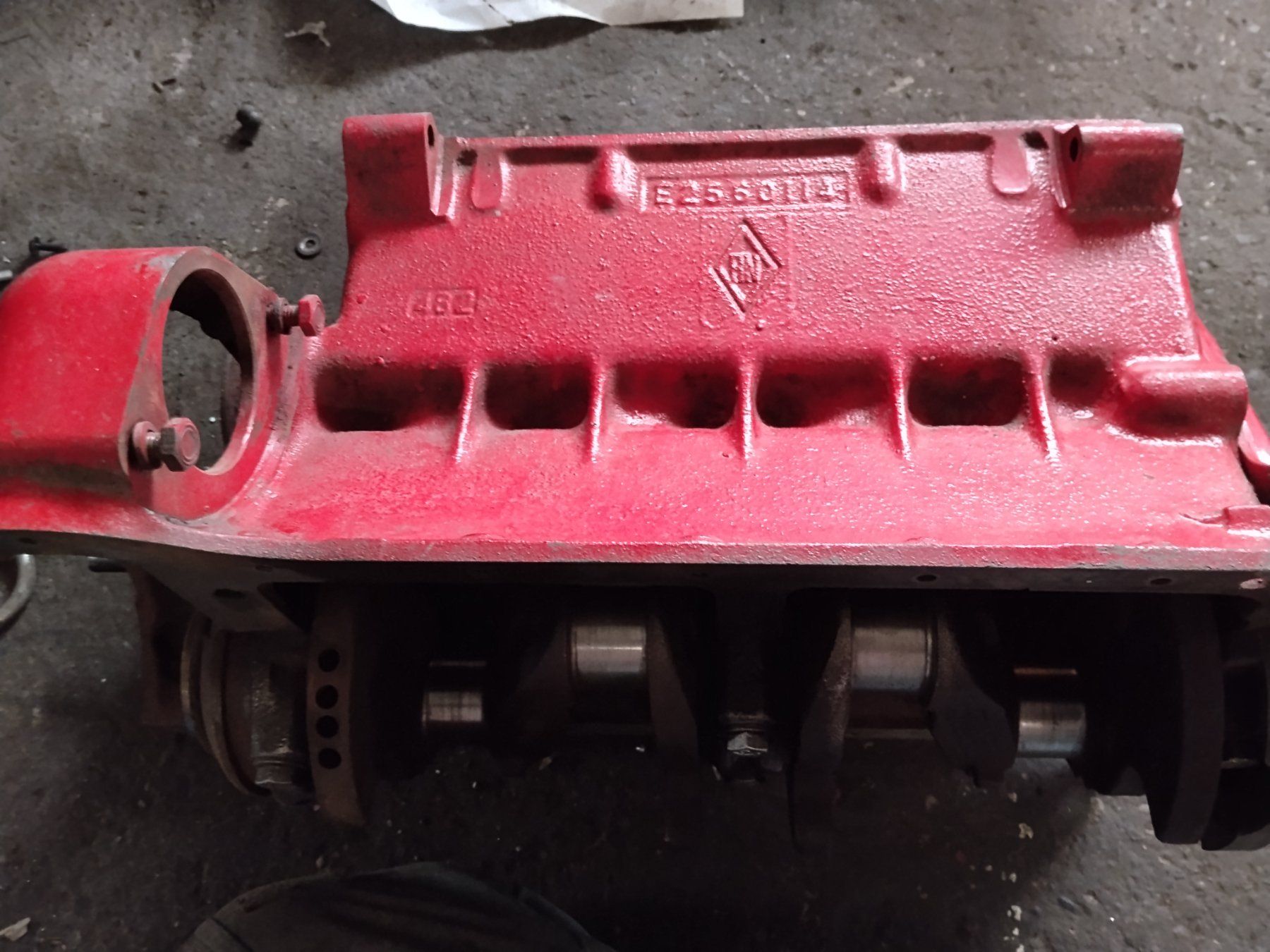 Renault Motori: Renault 4cv oltimer bloc moteur – Usato da Fribourg venduto da Umulisa
