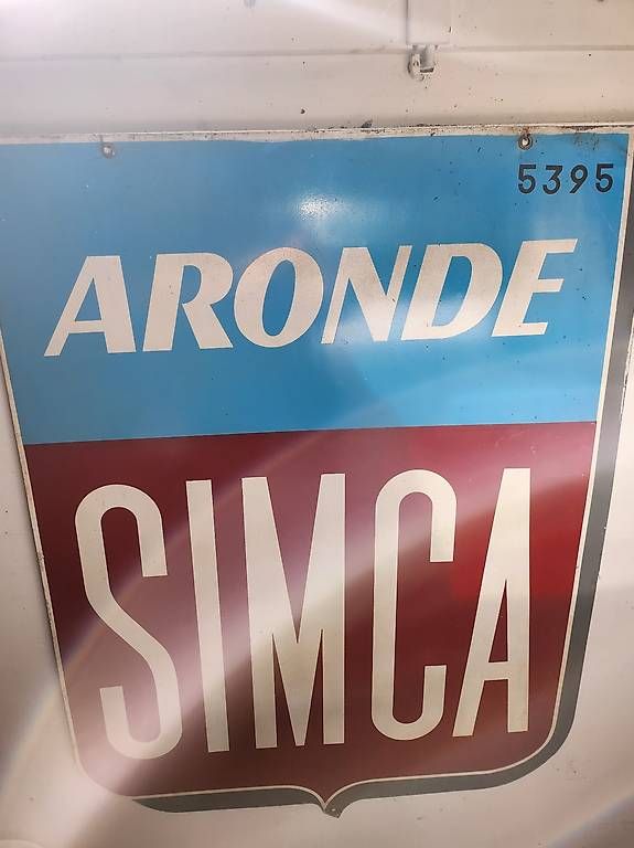 Foto & Immagini: 1951 bis 1964 Aronde von Simca – Usato da Ettingen venduto da 1964erNachtzugfahrer