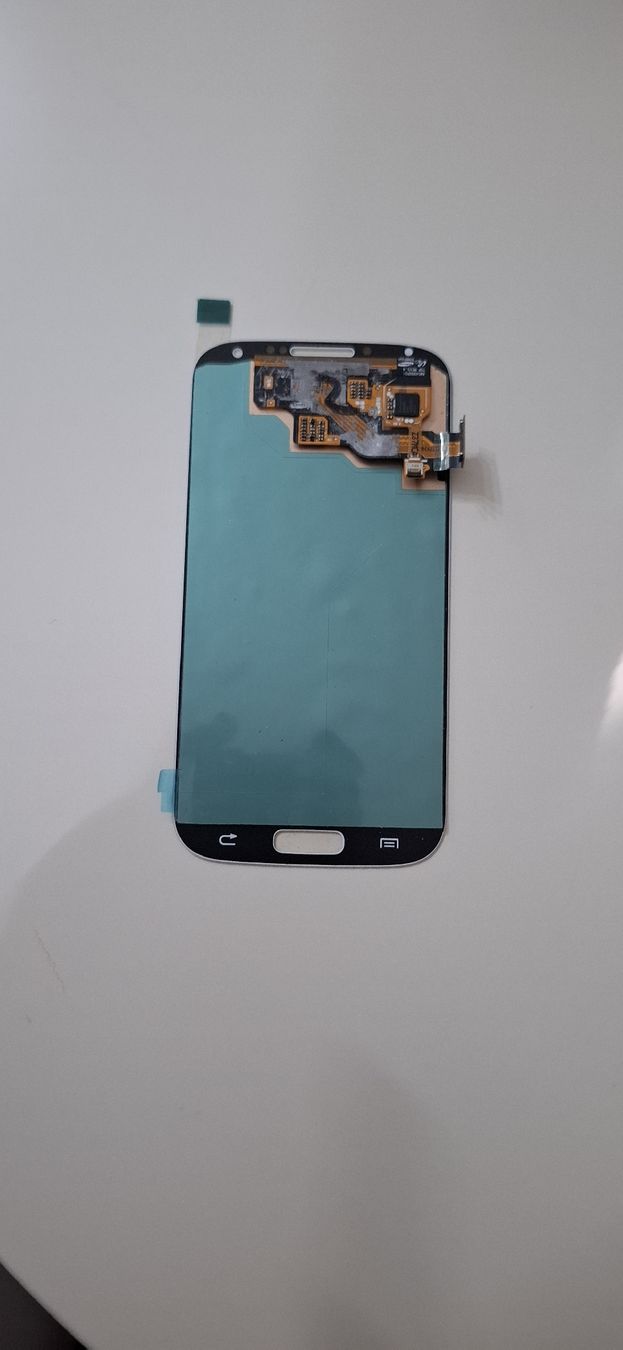 Samsung Handys / Smartphones: Samsung Galaxy S4 neuer Touchscreen – Neu und originalverpackt aus Netstal von Ivan0007 1