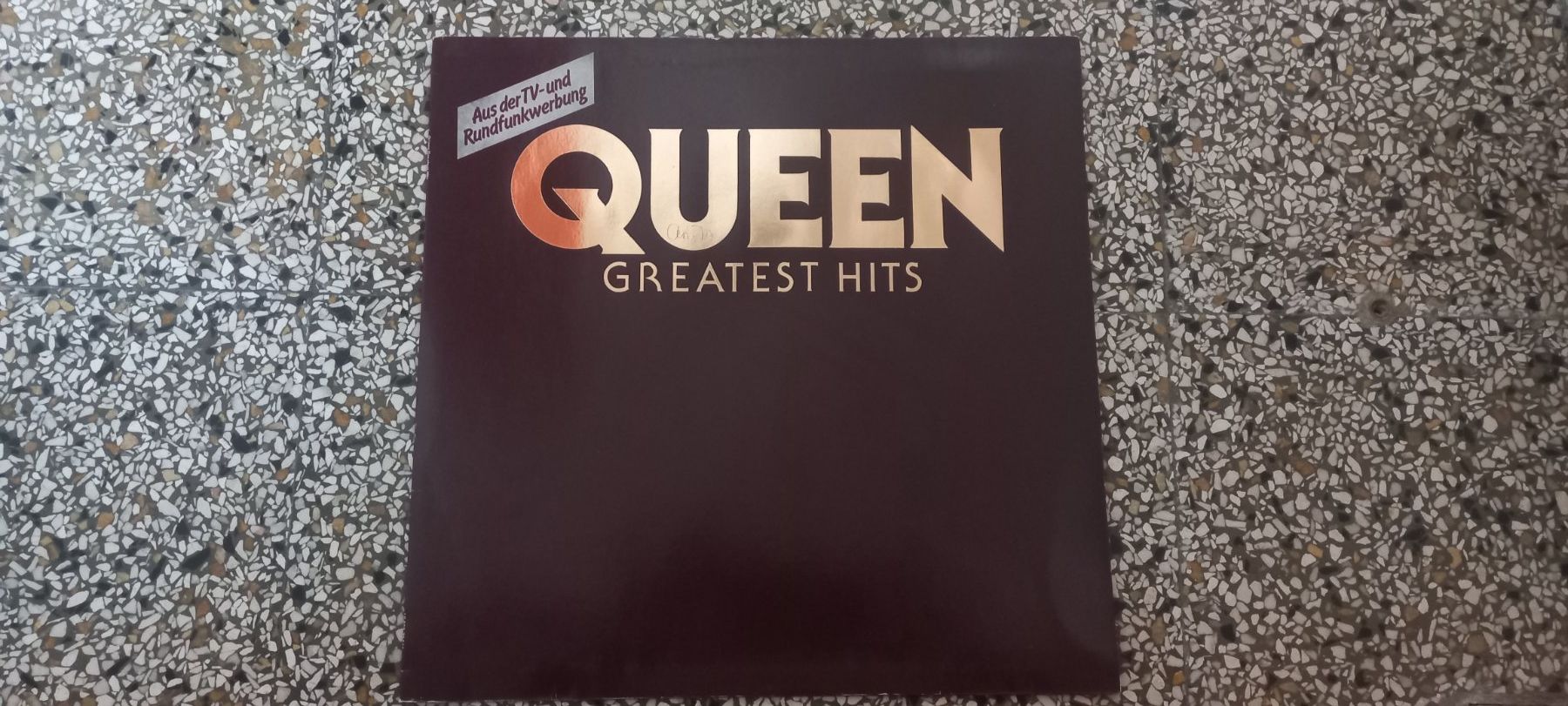 Dischi in vinile: Queen Greatest Hits – Usato da Bellelay venduto da Ysmet
