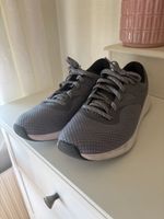 Under Armour  Sneakers Grösse 39 