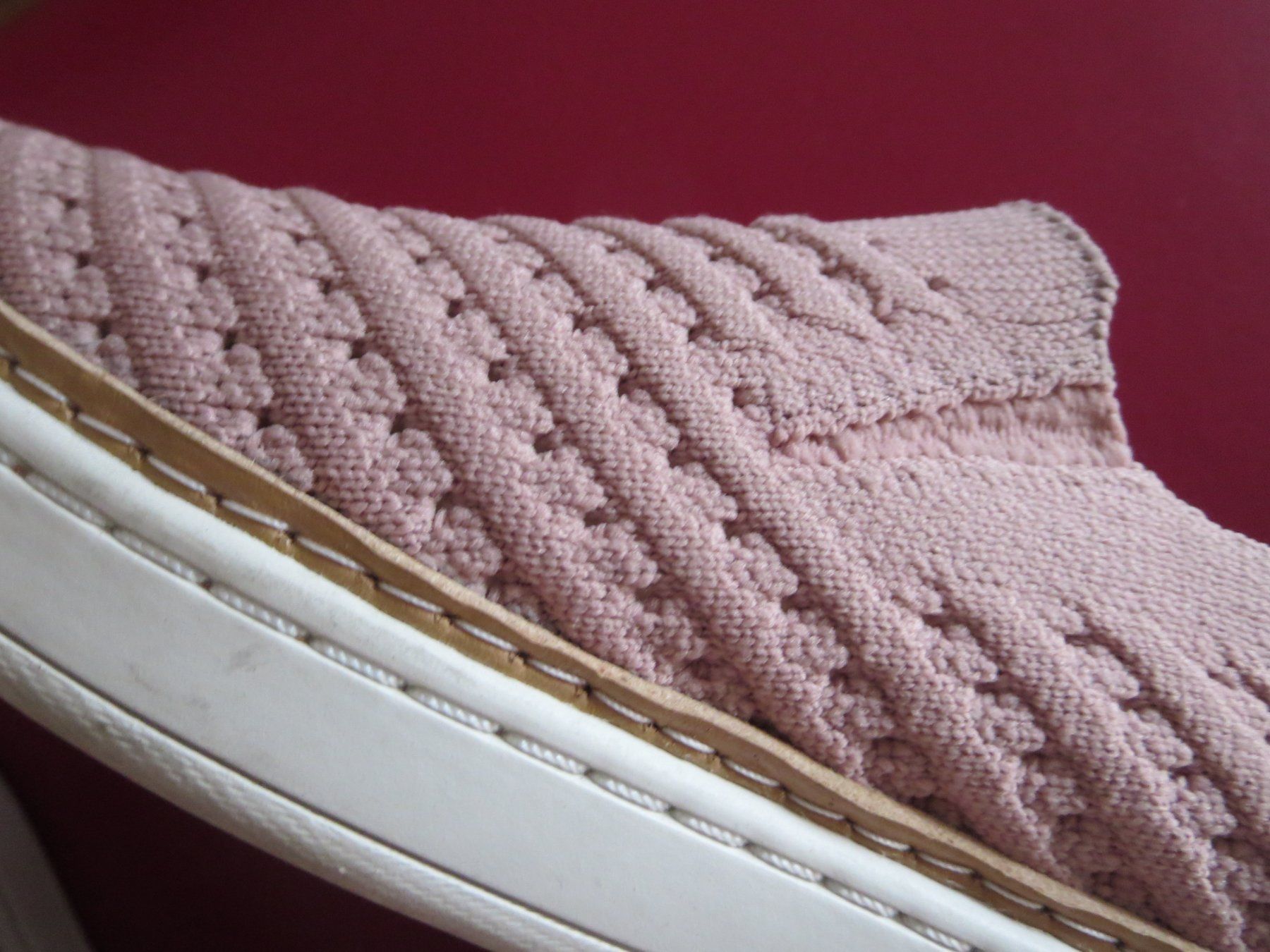 Ugg Damenschuhe: UGG Damen Textile Sneaker /Gr. 39 – Gebraucht aus Wallisellen von Arvenstube 4