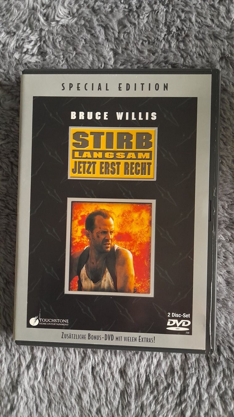Tutti i DVDs: STIRB LANGSAM  JETZT ERST RECHT   DVD – Usato da Wetzikon ZH venduto da Ramones01