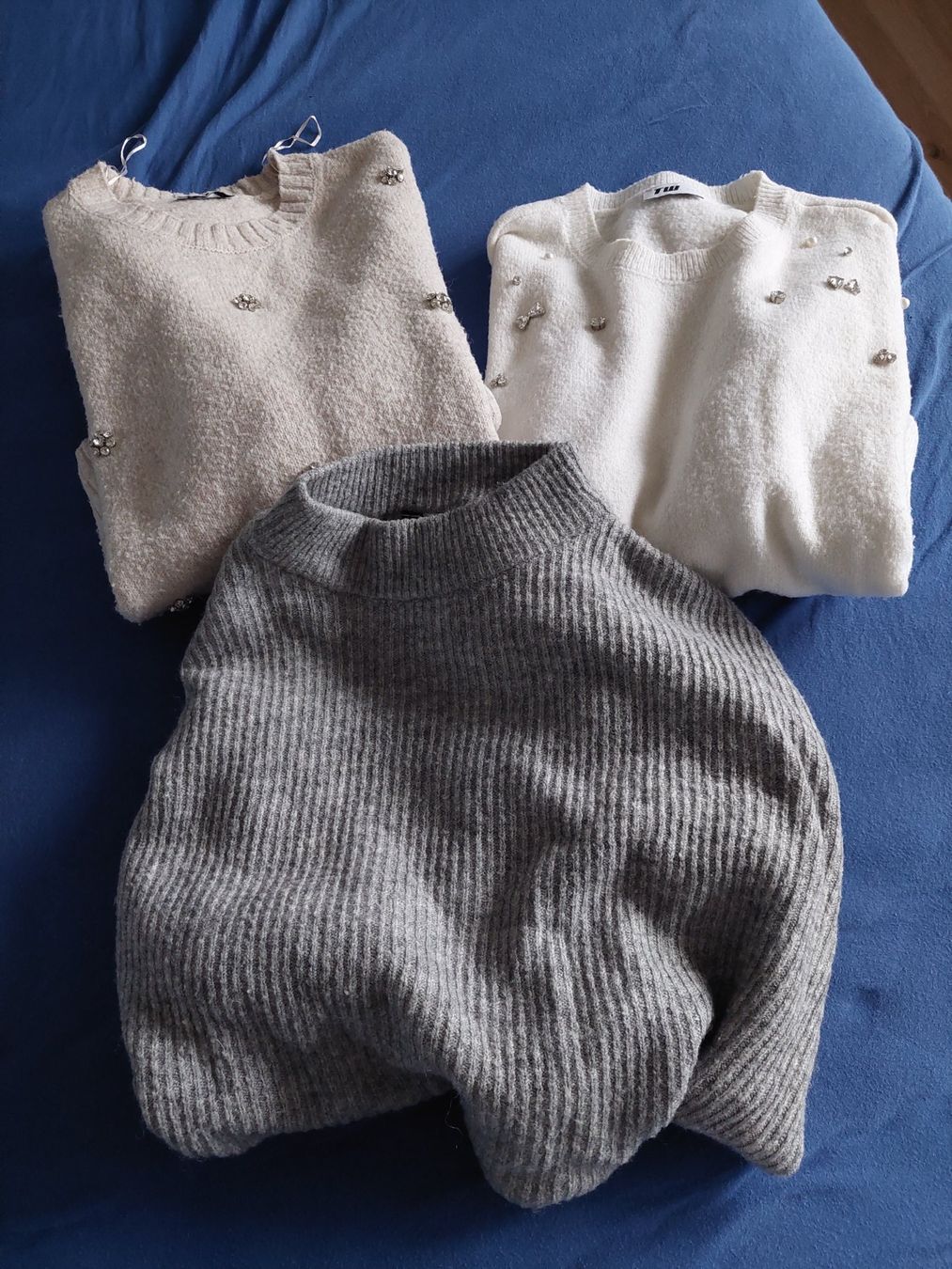 Kleiderpakete: 3 PULLOVER GR. L – Gebraucht aus Münchenstein von Strupfi