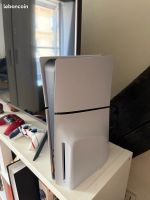 PlayStation 5 avec lecteur + manette + jeux – Très bon état