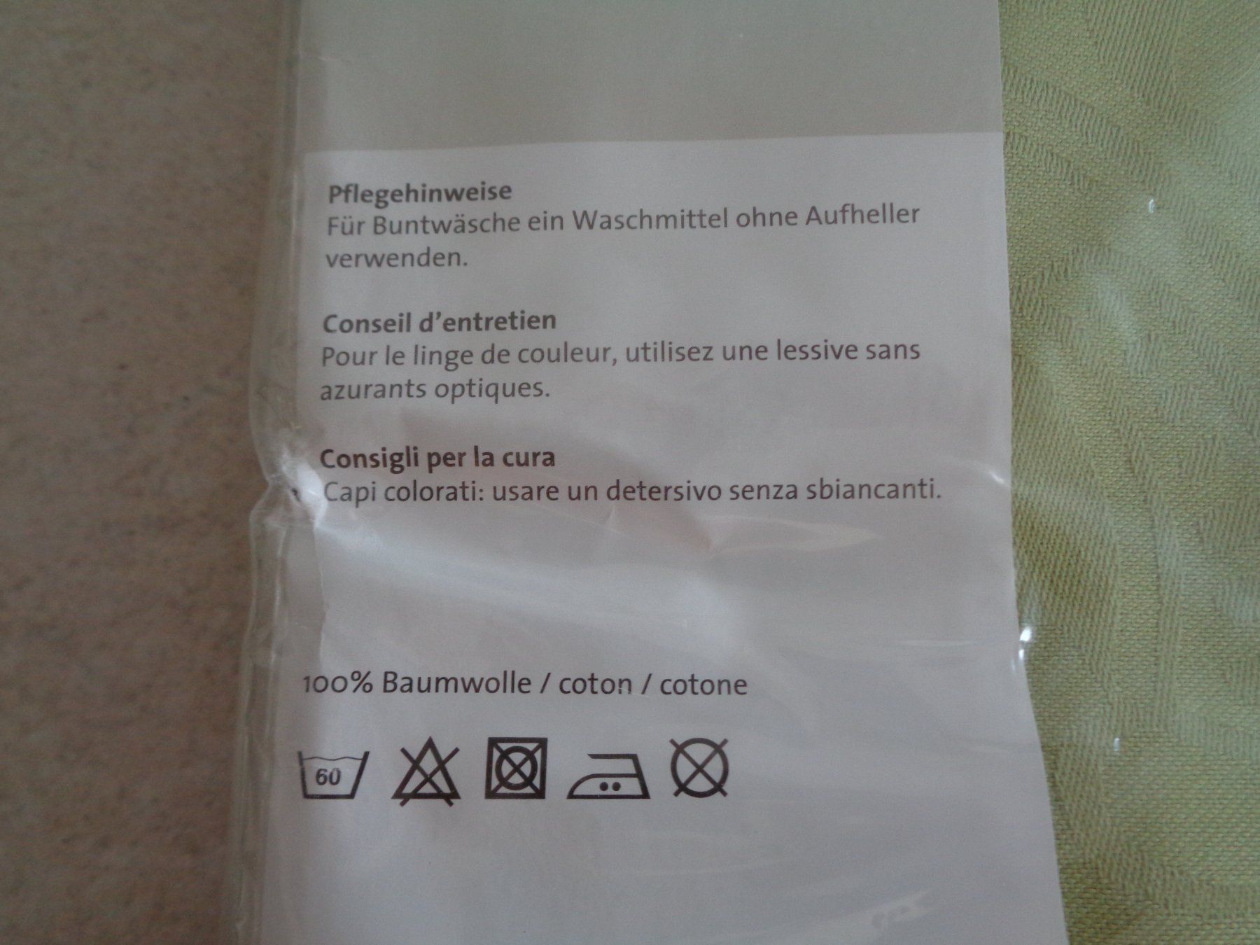 Sonstige Tischwäsche: TISCHDECKE *NEU* – Neu und originalverpackt aus Rotkreuz von nat_t9lk 5