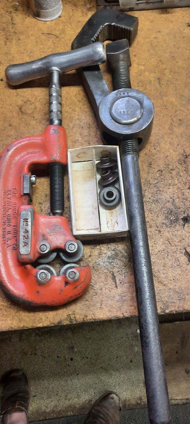 Ridgid Alle Werkzeuge: Rohrschneider +Rohrmondage Werkzeug. – Gebraucht aus Bauma von Wswb
