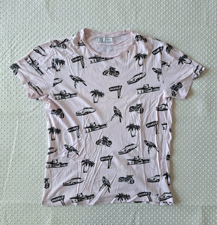 Bershka Grösse M (mit kleinen Flecken)