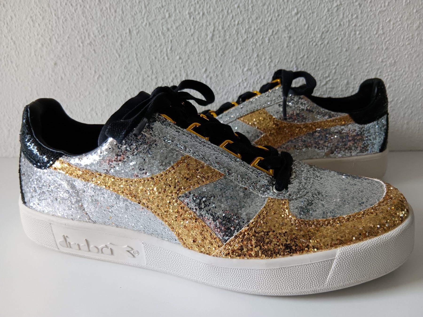 Diadora Herrenschuhe: DIADORA Sneakers pointure / Nummer 40 – Neu (gemäss Beschreibung) aus Cossonay-ville von Super-Price-Quality