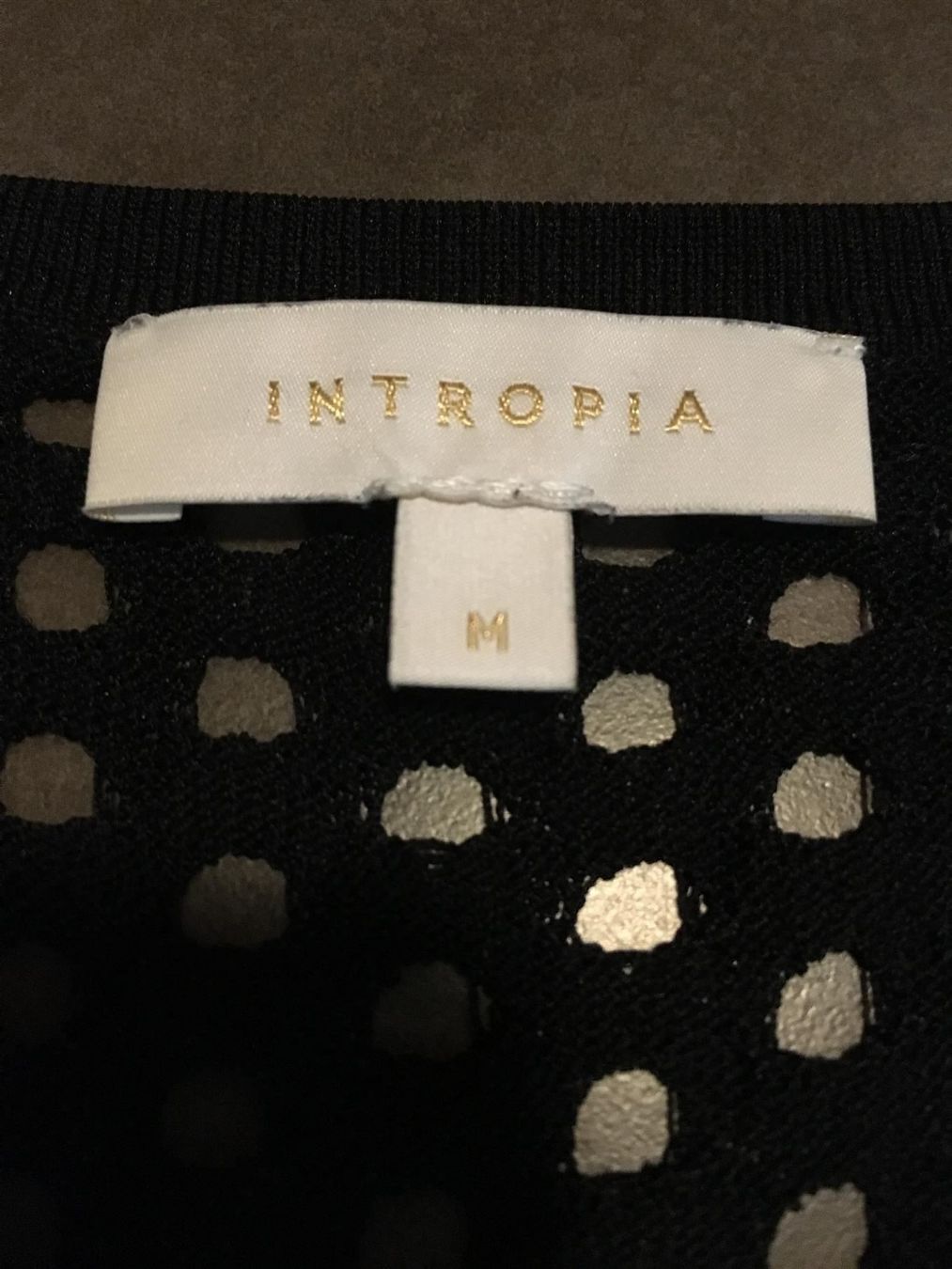 T-Shirts: Feines Shirt  von Intropia – Gebraucht aus Bourguillon von gartenwohnen 3