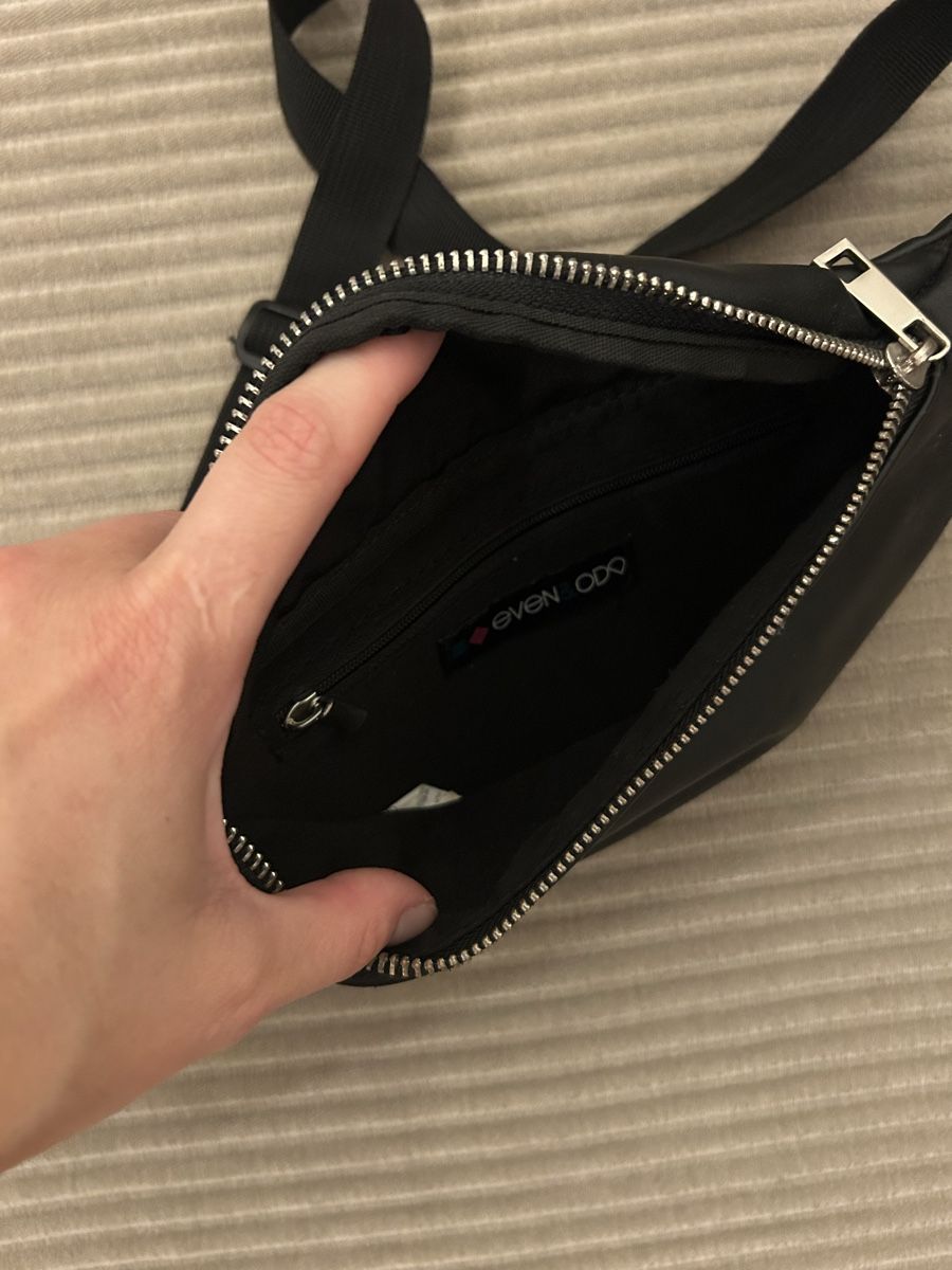 Borse: Bauchtasche schwarz  – Usato da Luzern venduto da Manuel121 2