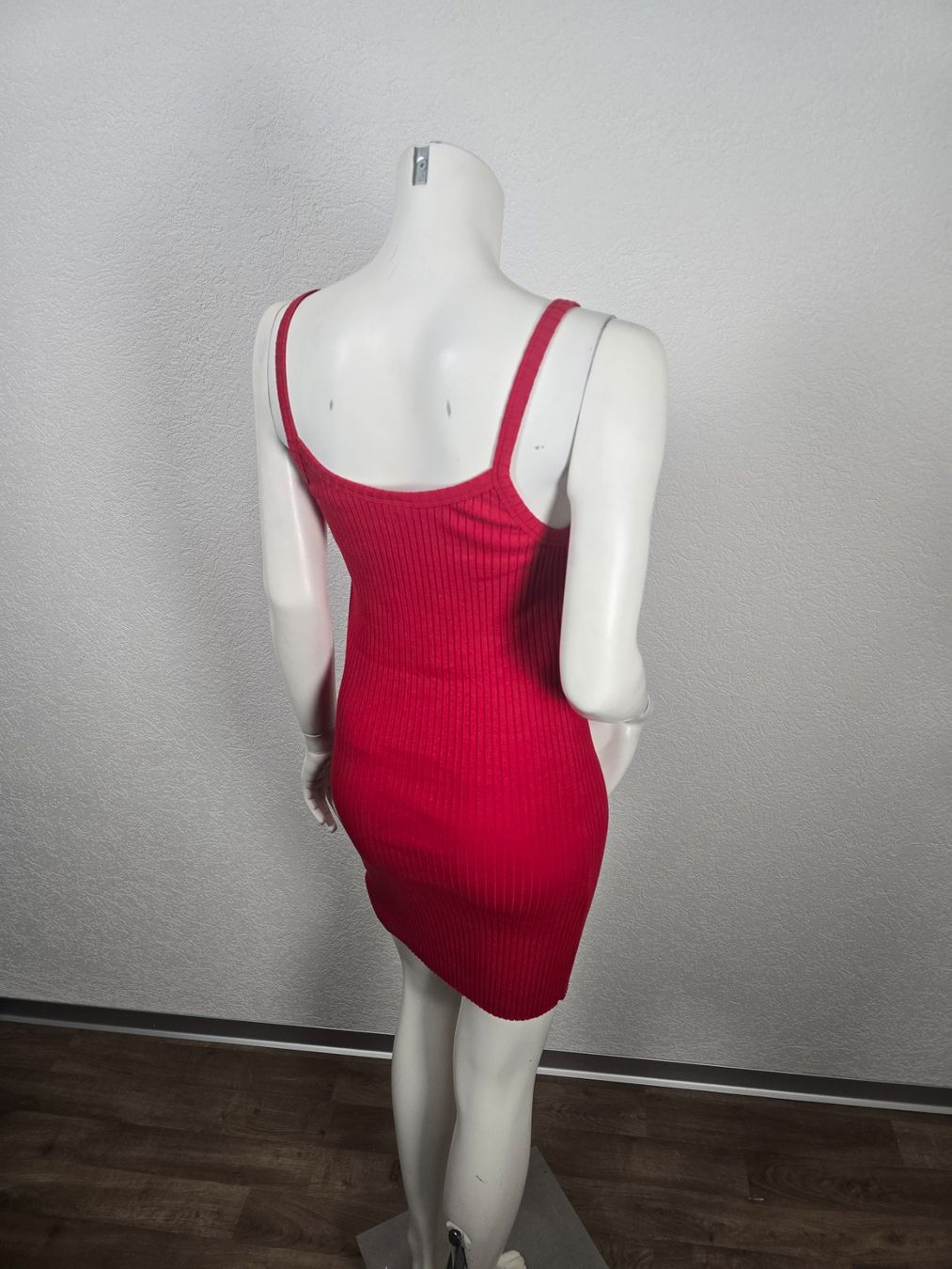 Kleider: Robe rouge taille 38 – Gebraucht aus Les Verrières von kitel79 9