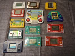 27 alte Handheld Handhelds Konsolen  für BASTLER