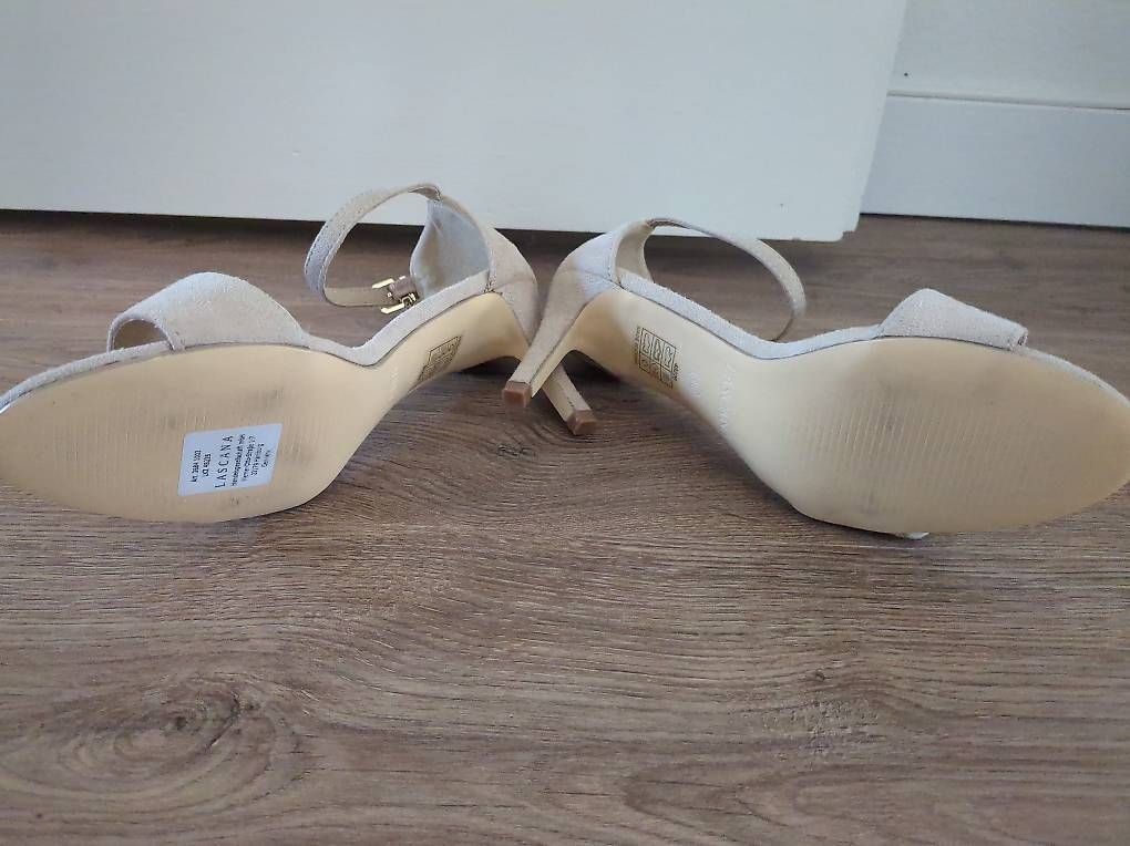 Damenschuhe: Higheels Grösse 39 – Neu und originalverpackt aus St. Gallen von tj19 1